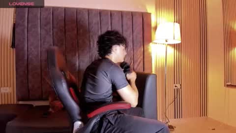 mikey_banji online show from November 2025 01:06:02 PM