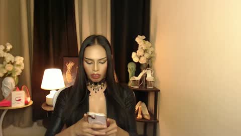 Mistress MikeyAlawi online show from January 2025 11:31:02 AM