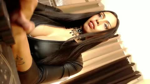 Mistress MikeyAlawi online show from February 2025 08:54:01 PM