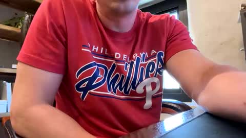 Snapshot of mikeydubs10 chatting on April 2026 08:09:02 PM mikeydubs10 online show from April 2026 08:09:02 PM