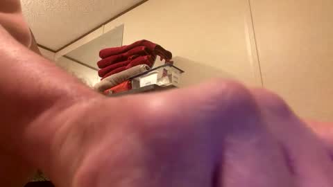 Snapshot of mikeylikesit2222 chatting on April 2026 03:39:02 PM mikeylikesit2222 online show from April 2026 03:39:02 PM