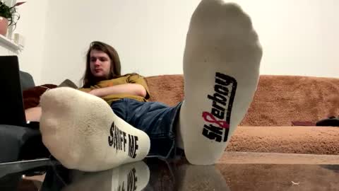 Mikey online show from February 2026 12:03:01 AM