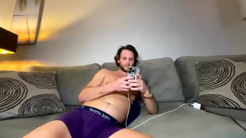 mikeywhite123 online show from February 2025 04:58:02 AM