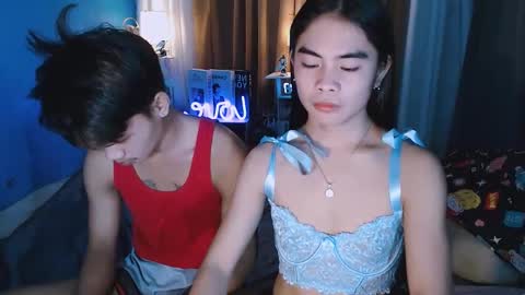 Snapshot of mikhayla_and_zeus_room chatting on December 2024 03:37:02 AM Mikhayla and Zeus online show from December 2024 03:37:02 AM