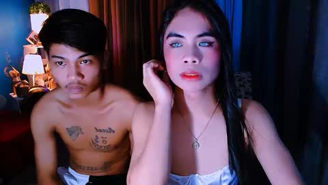 Snapshot of mikhayla_and_zeus_room chatting on January 2025 07:38:02 AM Mikhayla and Zeus online show from January 2025 07:38:02 AM