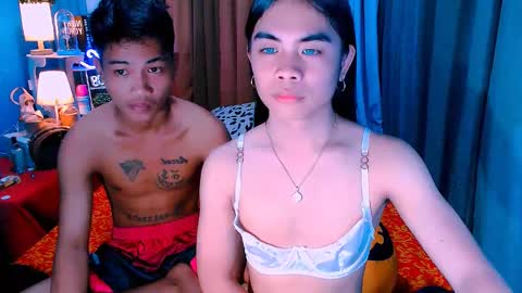 Snapshot of mikhayla_and_zeus_room chatting on March 2025 05:11:01 AM Mikhayla and Zeus online show from March 2025 05:11:01 AM