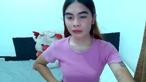 Snapshot of mikhayla_and_zeus_room chatting on July 2026 04:19:01 AM Mikhayla and Zeus online show from July 2026 04:19:01 AM