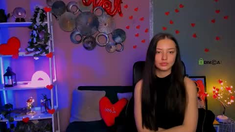 Snapshot of miki_nikki chatting on February 2026 07:03:02 AM Miki online show from February 2026 07:03:02 AM