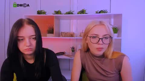 Snapshot of miki_ti chatting on October 2025 09:04:01 AM miki_ti online show from October 2025 09:04:01 AM