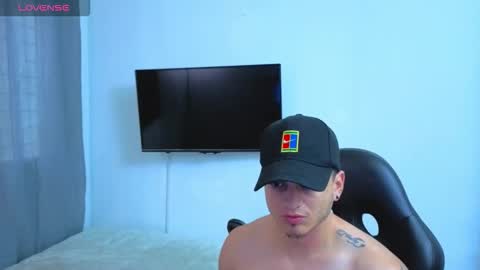 MIKKE online show from January 2026 02:44:02 PM