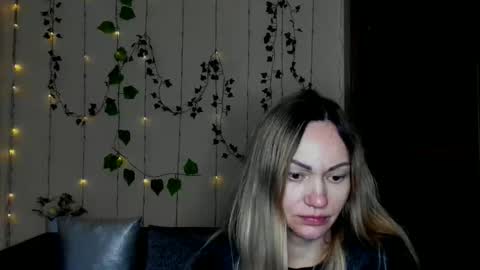 Adalina online show from January 2026 06:33:02 PM