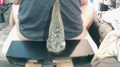 Snapshot of mikkkiz chatting on January 2025 08:17:01 AM Bescior online show from January 2025 08:17:01 AM