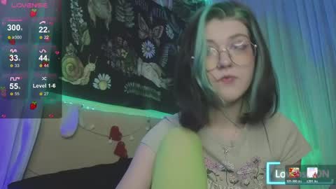 Snapshot of miko_meow chatting on March 2026 05:06:01 PM Miko online show from March 2026 05:06:01 PM