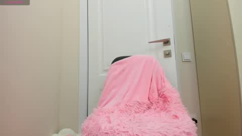 miko_moonn online show from September 2025 03:55:02 AM