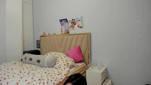 miko_moonn online show from October 2025 03:53:01 AM