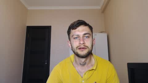 Snapshot of mikw63 chatting on April 2026 05:16:02 AM Sin online show from April 2026 05:16:02 AM