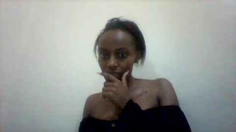 Snapshot of mil_milon chatting on May 2026 05:21:02 PM Milo online show from May 2026 05:21:02 PM