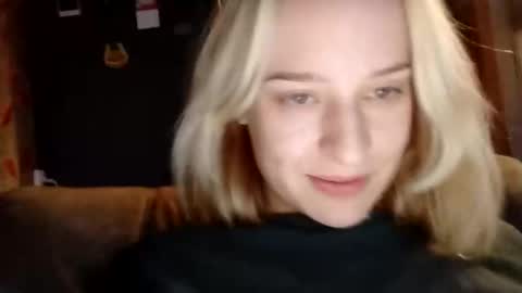 Mila 420 online show from November 2025 11:34:02 AM