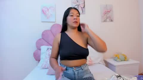 Snapshot of mila_adamss chatting on July 2026 11:12:01 AM mila_adamss online show from July 2026 11:12:01 AM