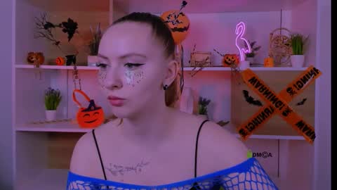 mila_glow online show from November 2025 09:22:01 AM