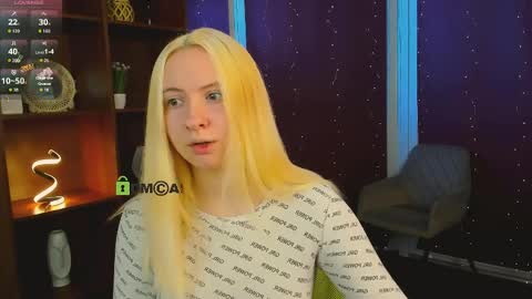 mila_glow online show from March 2026 06:30:01 PM