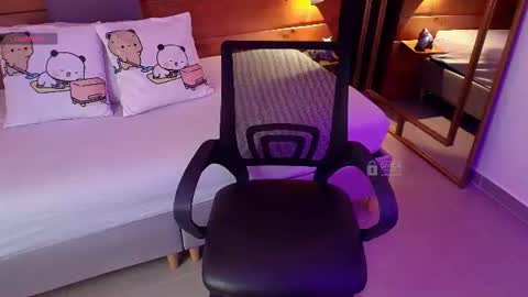 Snapshot of mila_kiitty chatting on July 2026 11:16:02 AM Milena online show from July 2026 11:16:02 AM