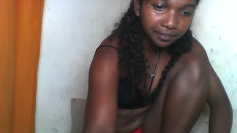 Snapshot of mila_lunah chatting on March 2026 06:41:02 AM mila_lunah online show from March 2026 06:41:02 AM