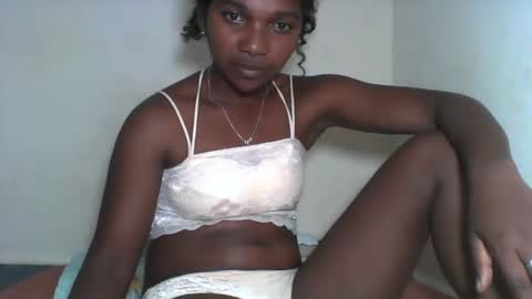 Snapshot of mila_lunah chatting on March 2026 06:11:01 PM mila_lunah online show from March 2026 06:11:01 PM