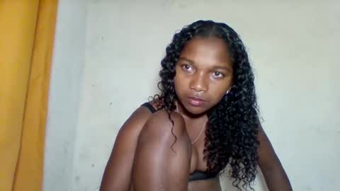 Snapshot of mila_lunah chatting on March 2026 12:47:01 AM mila_lunah online show from March 2026 12:47:01 AM