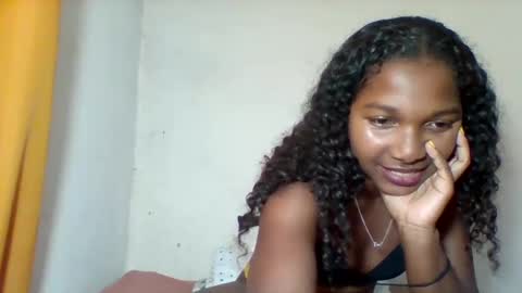 Snapshot of mila_lunah chatting on March 2026 01:00:02 PM mila_lunah online show from March 2026 01:00:02 PM