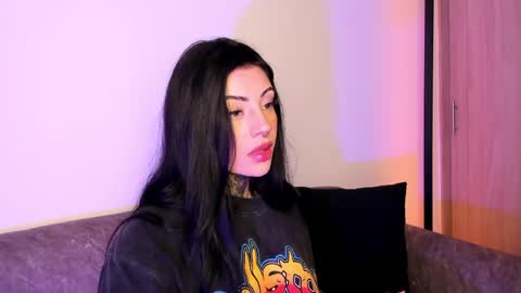 Snapshot of mila_monty__ chatting on May 2026 02:41:01 AM online show from May 2026 02:41:01 AM