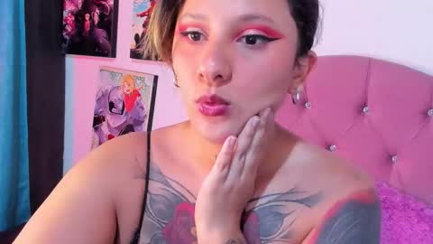 Snapshot of mila_nixon01 chatting on October 2025 11:21:01 AM MILA  online show from October 2025 11:21:01 AM