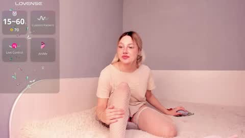 Snapshot of mila_sweeet chatting on April 2026 07:58:01 PM MilaSweeet online show from April 2026 07:58:01 PM