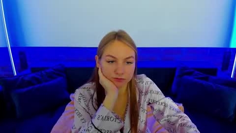 Snapshot of milaaddam chatting on November 2025 07:19:02 AM Milla online show from November 2025 07:19:02 AM