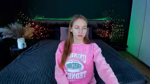 Snapshot of milaaddam chatting on December 2025 06:54:02 AM Milla online show from December 2025 06:54:02 AM