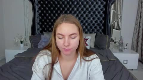 Snapshot of milaaddam chatting on February 2026 12:41:01 PM Milla online show from February 2026 12:41:01 PM