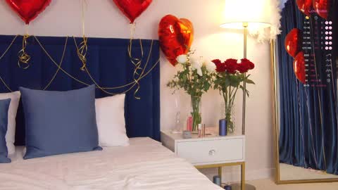 Snapshot of milademies chatting on December 2024 07:37:02 AM Miss Cutie online show from December 2024 07:37:02 AM