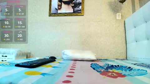 miladiosa online show from November 2025 12:15:02 PM