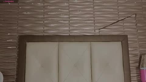 miladiosa online show from March 2026 12:27:02 PM