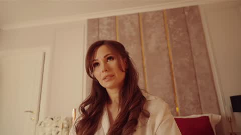 Snapshot of miladystarlight chatting on March 2026 01:05:01 PM online show from March 2026 01:05:01 PM