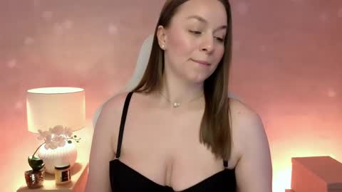 Snapshot of milafleur chatting on April 2026 02:02:02 PM Mila Fleur online show from April 2026 02:02:02 PM