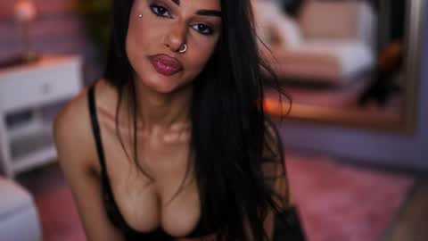 Snapshot of milakade chatting on April 2026 08:43:02 PM Mila online show from April 2026 08:43:02 PM