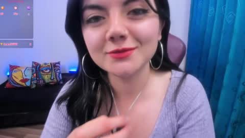 Snapshot of milakunisxx chatting on April 2026 02:09:01 AM Lorena online show from April 2026 02:09:01 AM