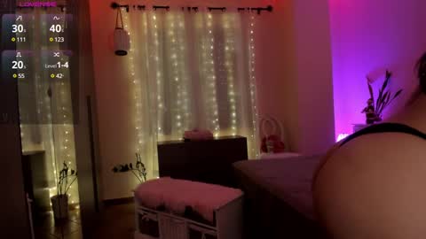 Mila Mae online show from December 2024 07:01:01 PM