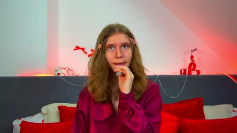 Mila online show from April 2026 07:01:01 AM