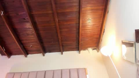 Milan  online show from October 2025 07:42:02 PM