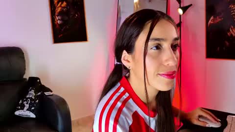 Milane online show from June 2026 08:50:02 PM