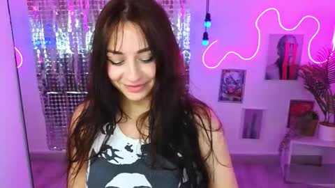 Milana online show from March 2026 02:23:02 PM