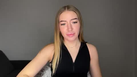 Milana online show from February 2025 02:05:02 PM