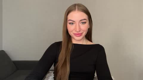 Milana online show from February 2025 12:17:02 PM